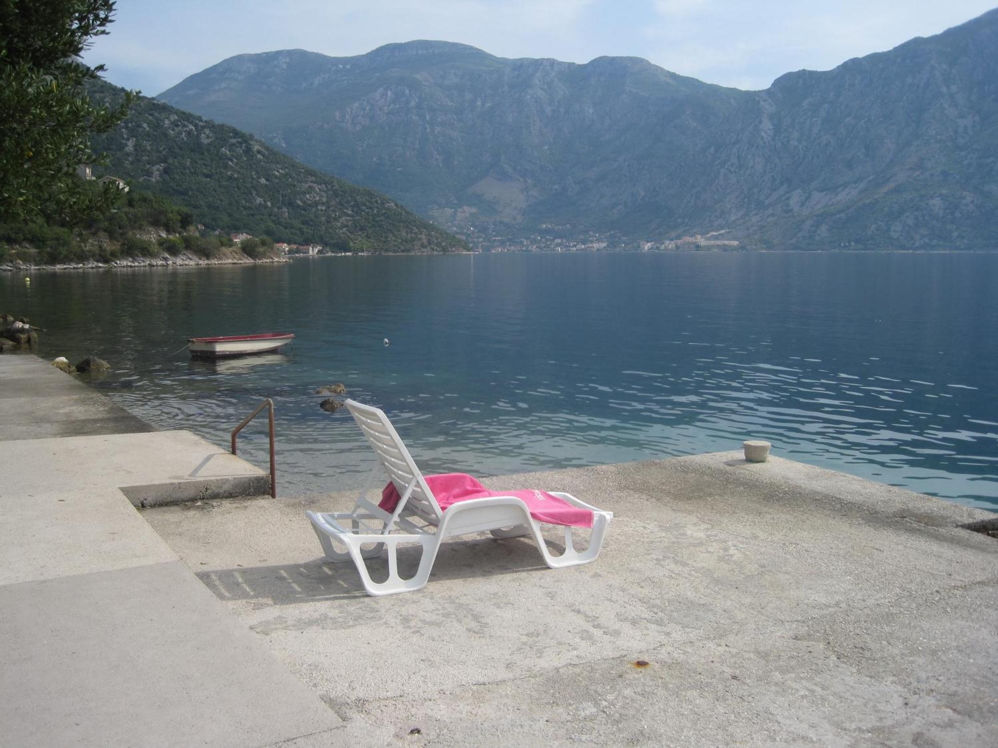 Apartments Villa Radonic Долни Морин Екстериор снимка