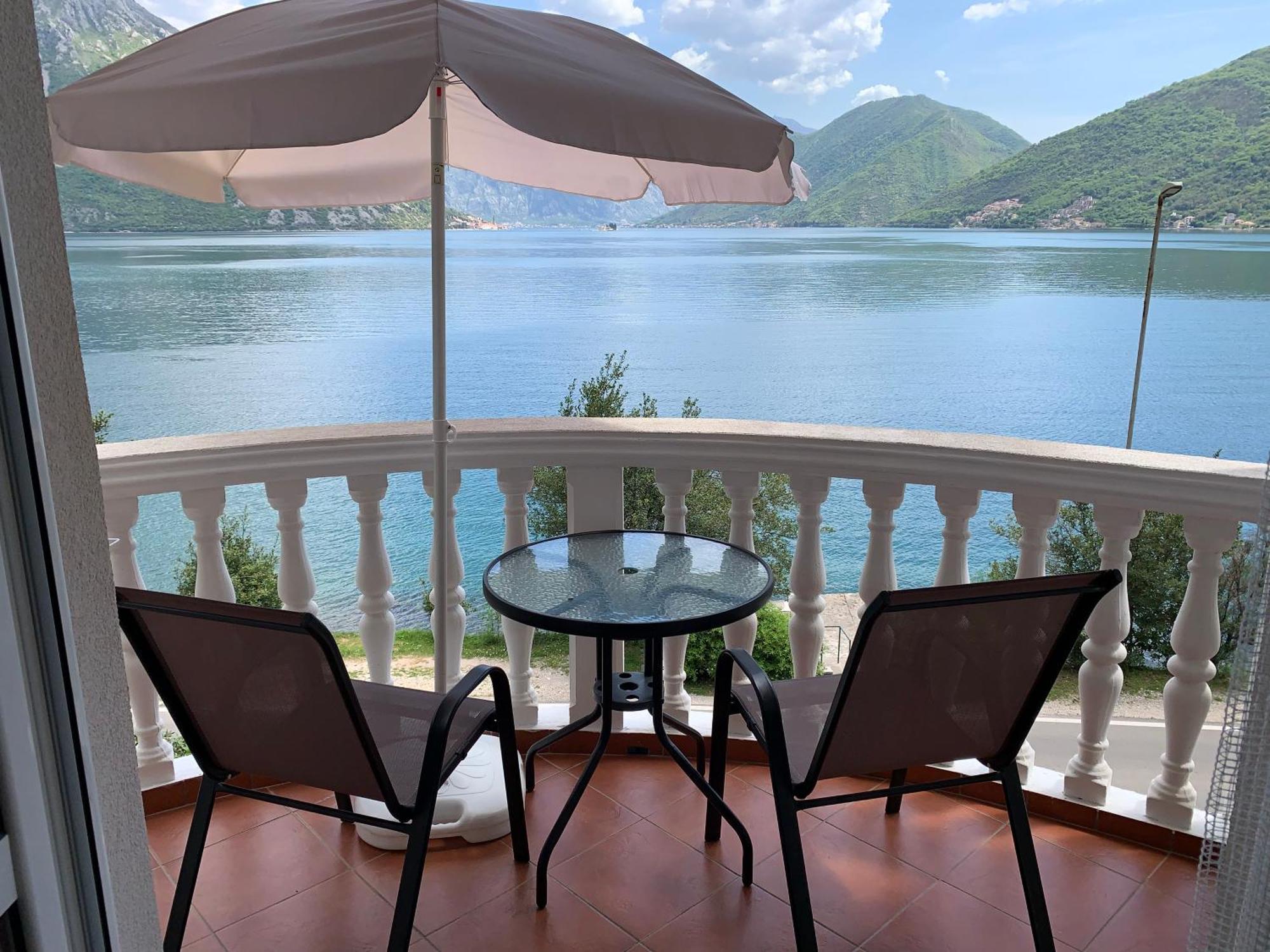 Apartments Villa Radonic Долни Морин Екстериор снимка